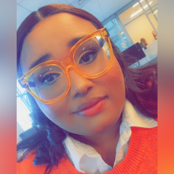 Meet your Posher, Chaterra - Picture 1 of 5